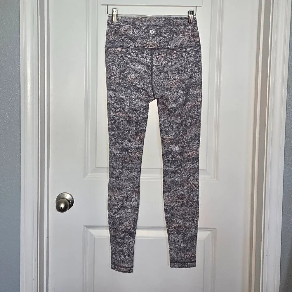 Lululemon Wunder Under High-Rise Tight 28